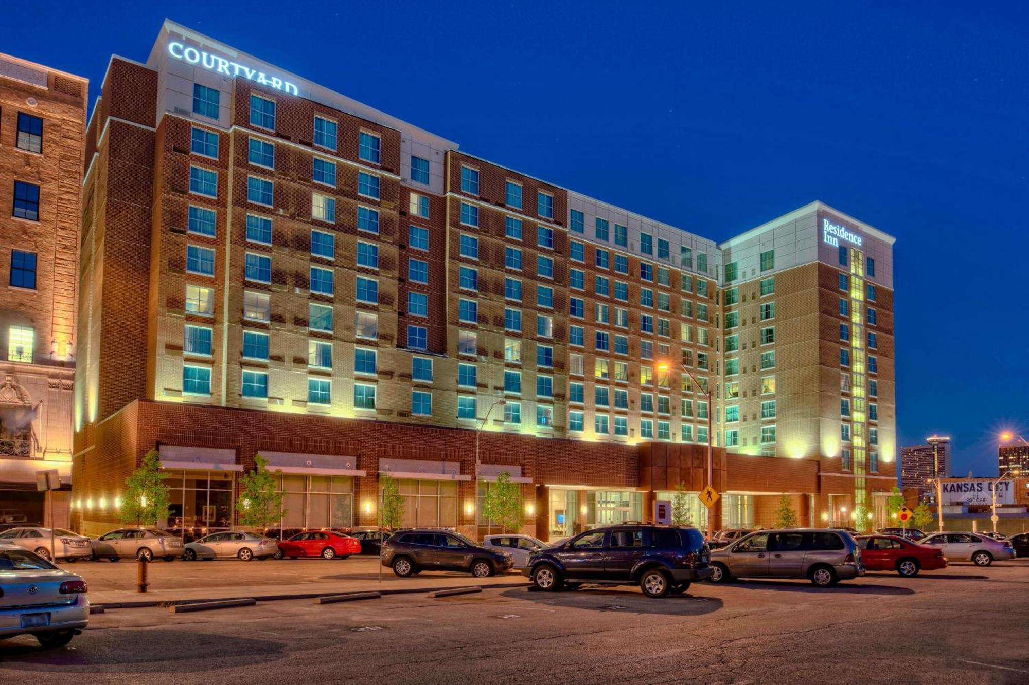 Residence Inn By Marriott Kansas City Downtown/Convention Center Exterior photo